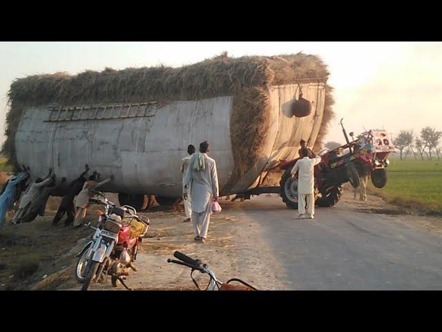 Dangerous Tractors Stunt ! Massey 240 vs Massey 240