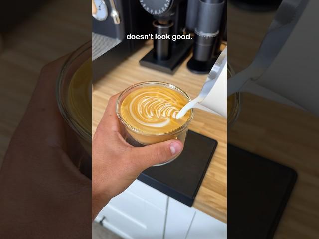 This cup makes latte art easier