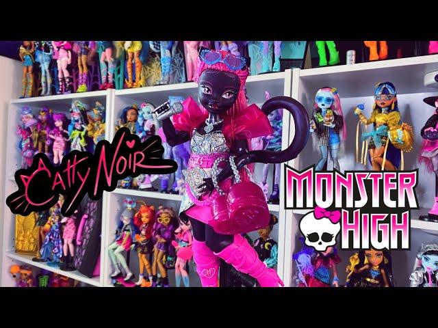 (Adult Collector) Monster High Catty Noir Unboxing!