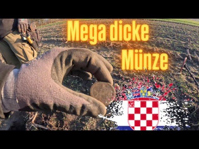 Schöne dicke Münze beim Sodeln in Niedersachsen mit dem Metalldetektor gefunden ￼