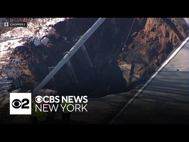 Sinkhole shuts down major New Jersey highway