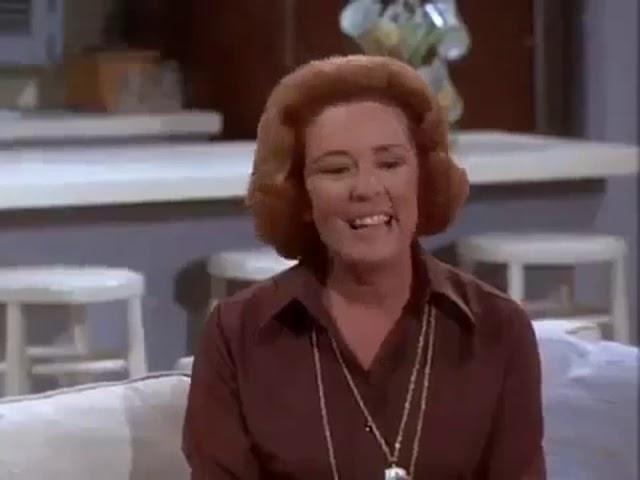 The Mary Tyler Moore Show Season 4 Episode 11 Just Friends