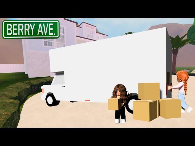 MOVING INTO OUR NEW FAMILY HOUSE on Berry Avenue! | The Real-ish Family Roleplay *WITH VOICE*