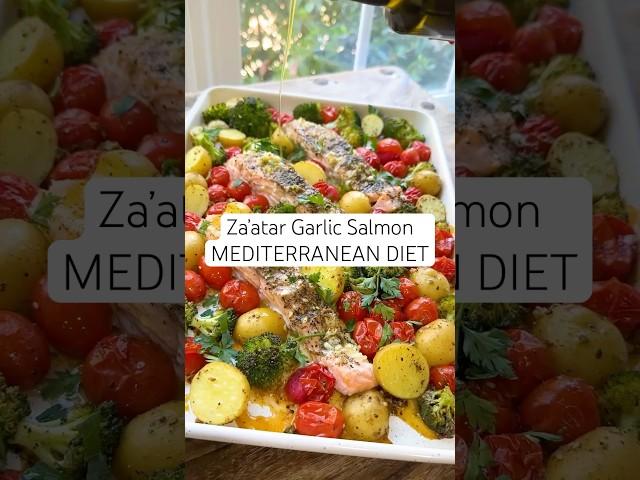 Easy Mediterranean Diet Salmon Recipe | Za’atar Garlic Salmon! #shorts #salmonrecipe