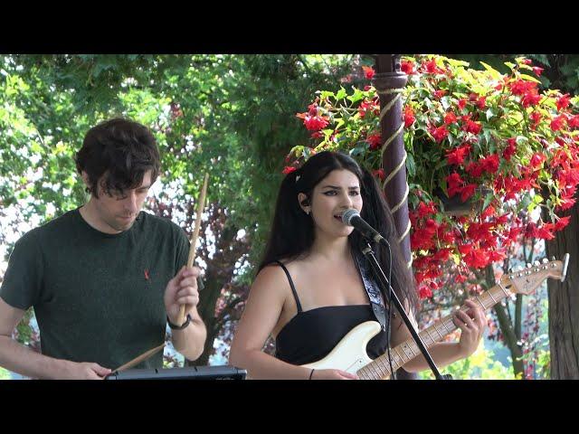 Greysha "Gold Glaze"  Bands in the Bandstand Bridgnorth 29/08/2021