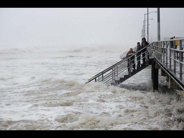 Hurricane Sandy  2012 - Long Island  Queens  Rockaway New York -  Baumwoll Archives -