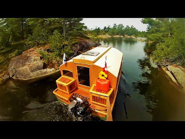 WILD CANADIAN WATERS, Houseboating