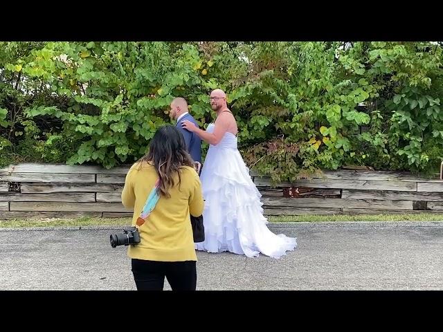 Groom's Best Friend Dresses Up as Bride - 1296479