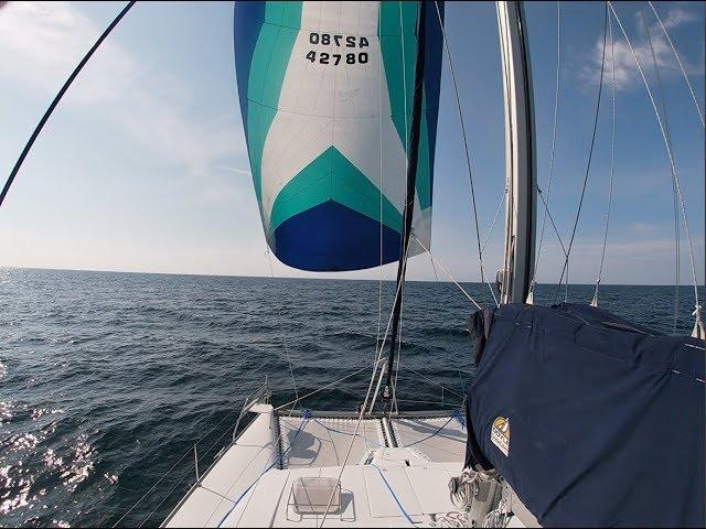 Peaceful Atlantic Ocean Sailing / Raw Footage