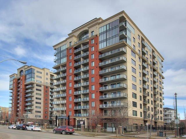 Downtown Edmonton Ice District Condo: 306, 10303 - 111st