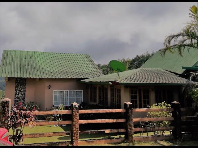 Casa en Venta en Panamá, Altos de Cerro Azul con Garita y Area Social