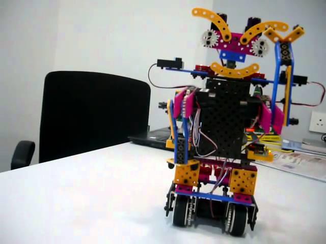 Crescent School students' inspired by "Enthiran" - Robotics project