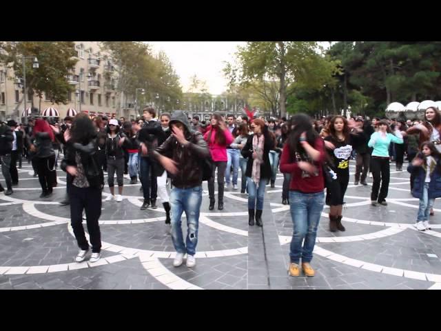 MADAGASCAR Flashmob in Baku | FLASHMOB Azerbaijan | Танец на улицах Баку