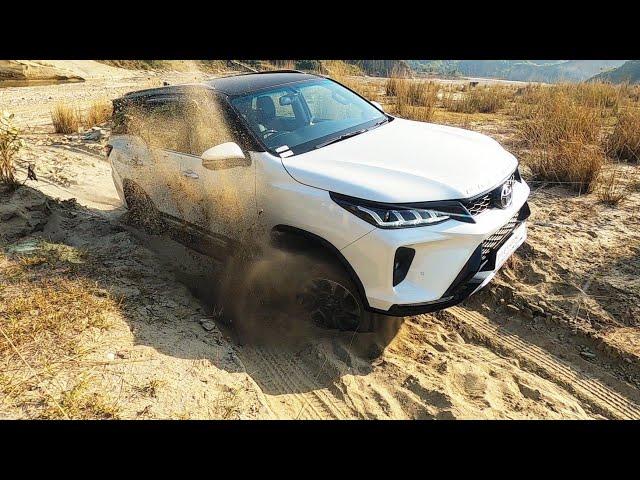 Toyota Legender 4×4 offroad test | First Time in India