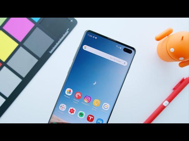 The Galaxy S10's Incredible Display!