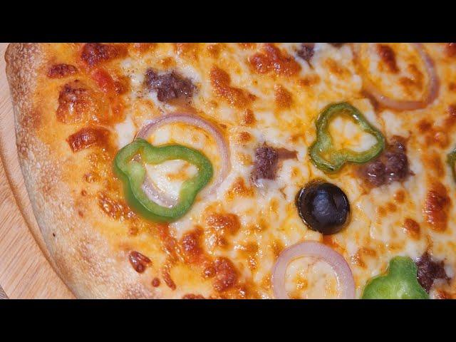 la meilleure recette de pizza  maison بيتزا بعجينة قطنية