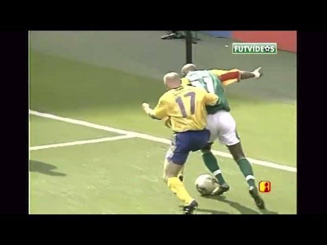 Canetas de Hadji Diouf Copa 2002