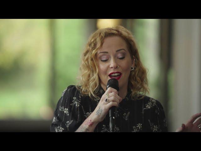 Anneke van Giersbergen - Fragile | Jacobine op 2 | KRO-NCRV