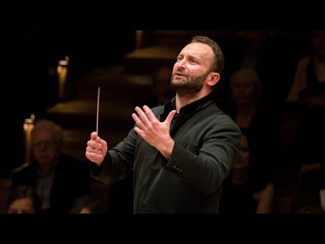 Rachmaninov: Symphonic Dances / Petrenko · Berliner Philharmoniker