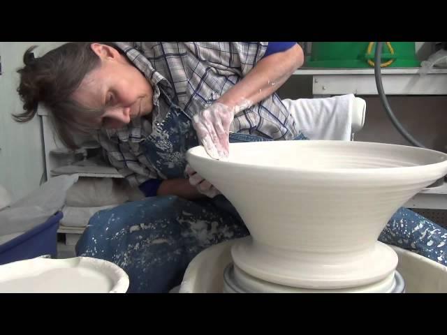 Porcelain techniques on the potters wheel - Porcelain By Antoinette