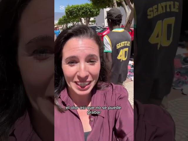 La diputada nacional de VOX Rocío de Meer muestra el Barrio de las 200 viviendas de Roquetas de Mar