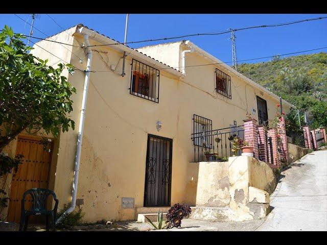 OLV1817 4 bedroom village house in Lubrin (Almeria) €39,950