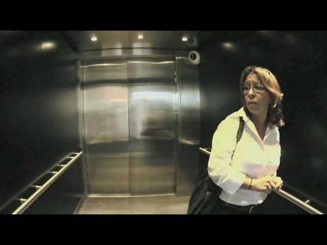 Extremely Scary Ghost Elevator Prank in Brazil - What on Earth?!?