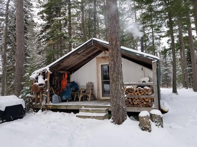 THE TENT. DEER CAMP 2020. Second Weekend. Snow, Cold, Wind and Wolves.