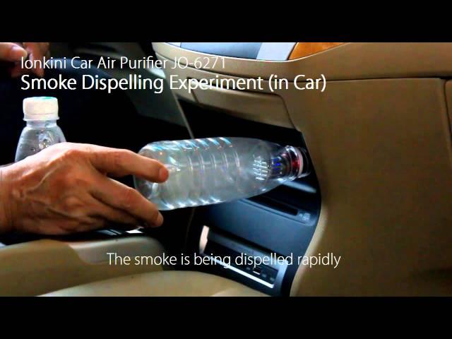 IONKINI Car Air Purifier Ionizer JO-6271 Smoke dispelling experiment in car