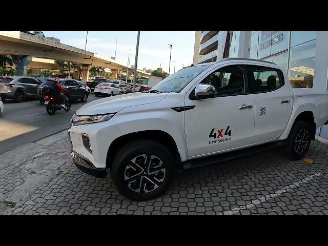 Vi e Curti as Árvores Veículos Carros Motos Aviões e Arquiteturas da Zona Sul de São Paulo Brasil 4k