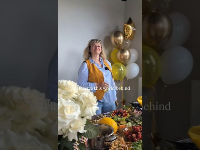 Амбассадоры словно мотор, Катя, ты Сердце Русской Европы!!! С Днём Рождения ️