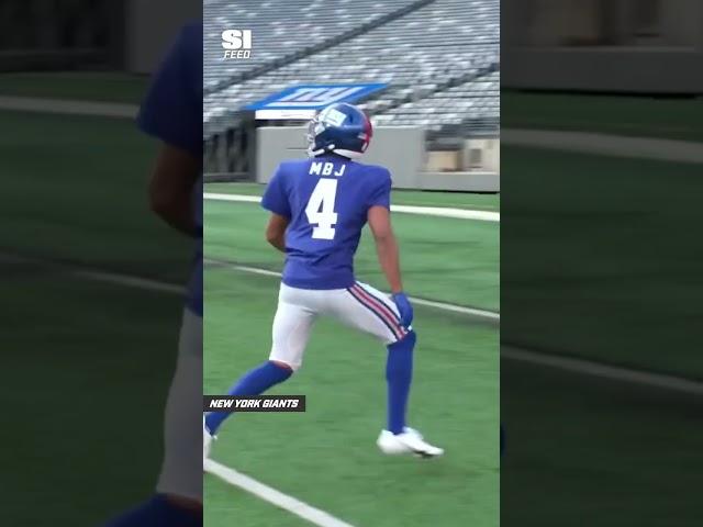 Michael B. Jordan does his best Odell Beckham impression 