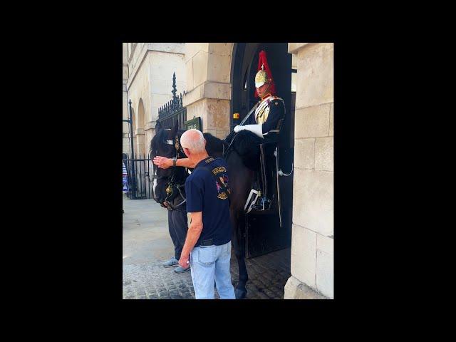 Veteran Shown Huge Respect By Guard and Horse!