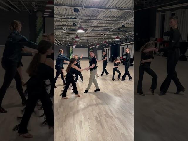 Cha cha cha basic #chachacha #dancer #dance #ballroomdance #dancelife #dancesport #choreography