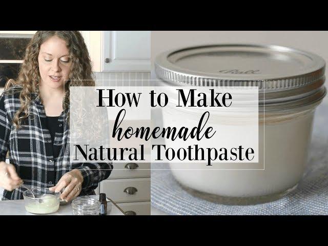 Homemade Natural Toothpaste (Coconut Mint)