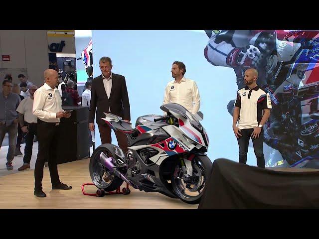 2025 NEW BMW S 1000 RR LAUNCHED WITH NEW FACE AND ADAPTIVE WINGLETS