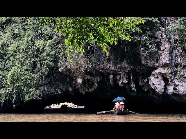 Viator Originals 360° | Tam Coc River Boat, Ninh Binh, Vietnam