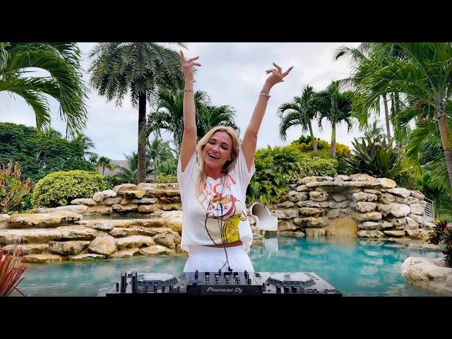 Mila Rubio - Live HAWAII  [Melodic Techno / Progressive House] Dj Mix 2024