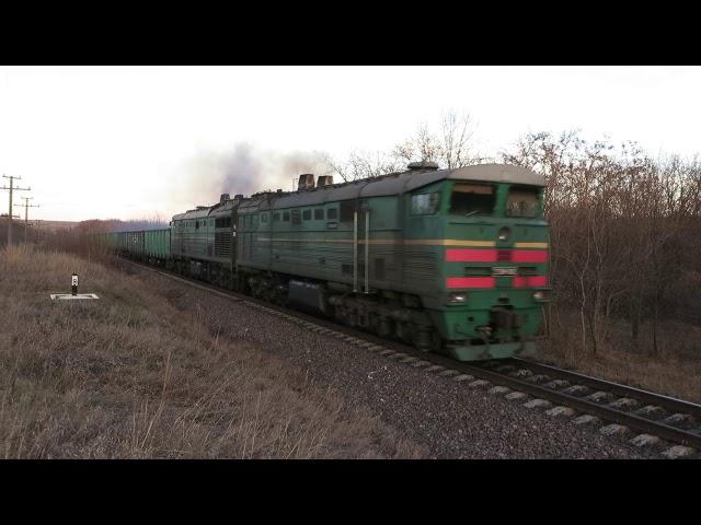 10.03.19 перегон товарного состава(Ведущий-2ТЭ10М, толкач-3ТЭ10М)