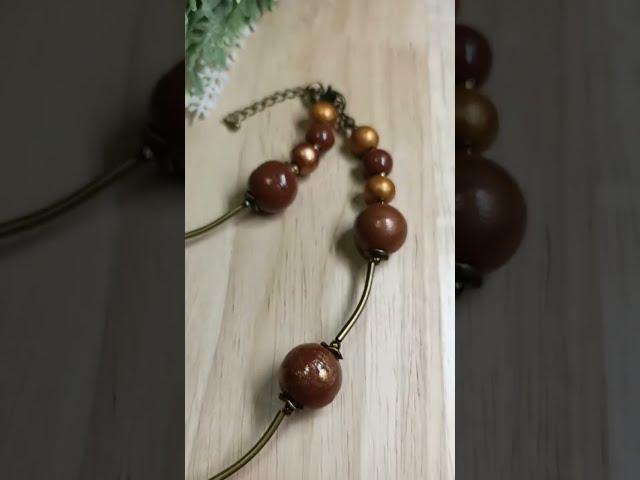 Украшения из деревянных бусин, окрашенных вручную  #handmadedecoration #necklace #choker