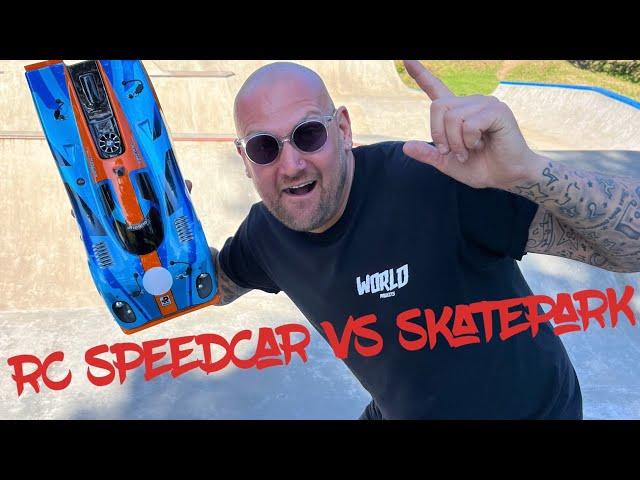 RC Speedcar VS Skatepark