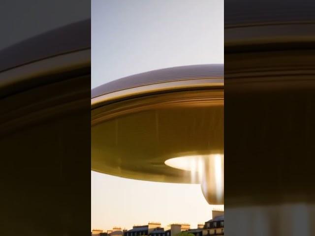 UFO Tour eiffel