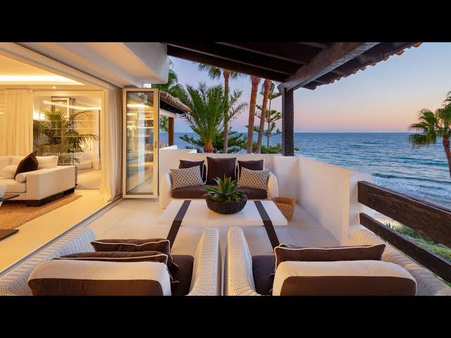 LUXURY PENTHOUSE in Puente Romano, Marbella