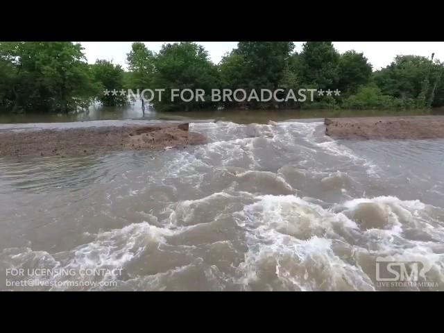 5-3-2017 Pocahontas, AR - Levee failures flooding