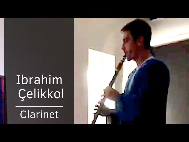 Ibrahim Celikkol   Playing Clarinet along with music from  Siyah Beyaz Ask