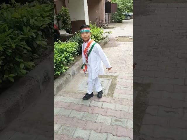 #tiranga #deshkishaan #schoolfunctions #independenceday #happyindependenceday #shortsvideo #song