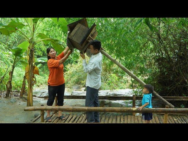 Kind man helps single mother move bird cage. Unexpected reunion at home