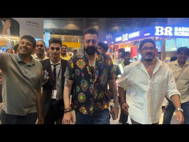 Sanjay Dutt Returns Mumbai Spotted At Airport