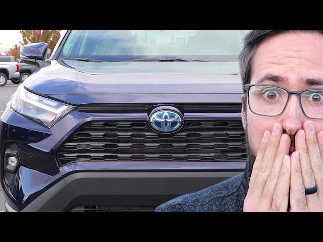 Toyota’s Hybrid Is A Gamechanger! (2025 Toyota RAV4 Hybrid)