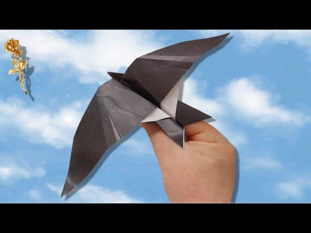 Origami : Hirondelle volante (pétrel tempête de Leach)